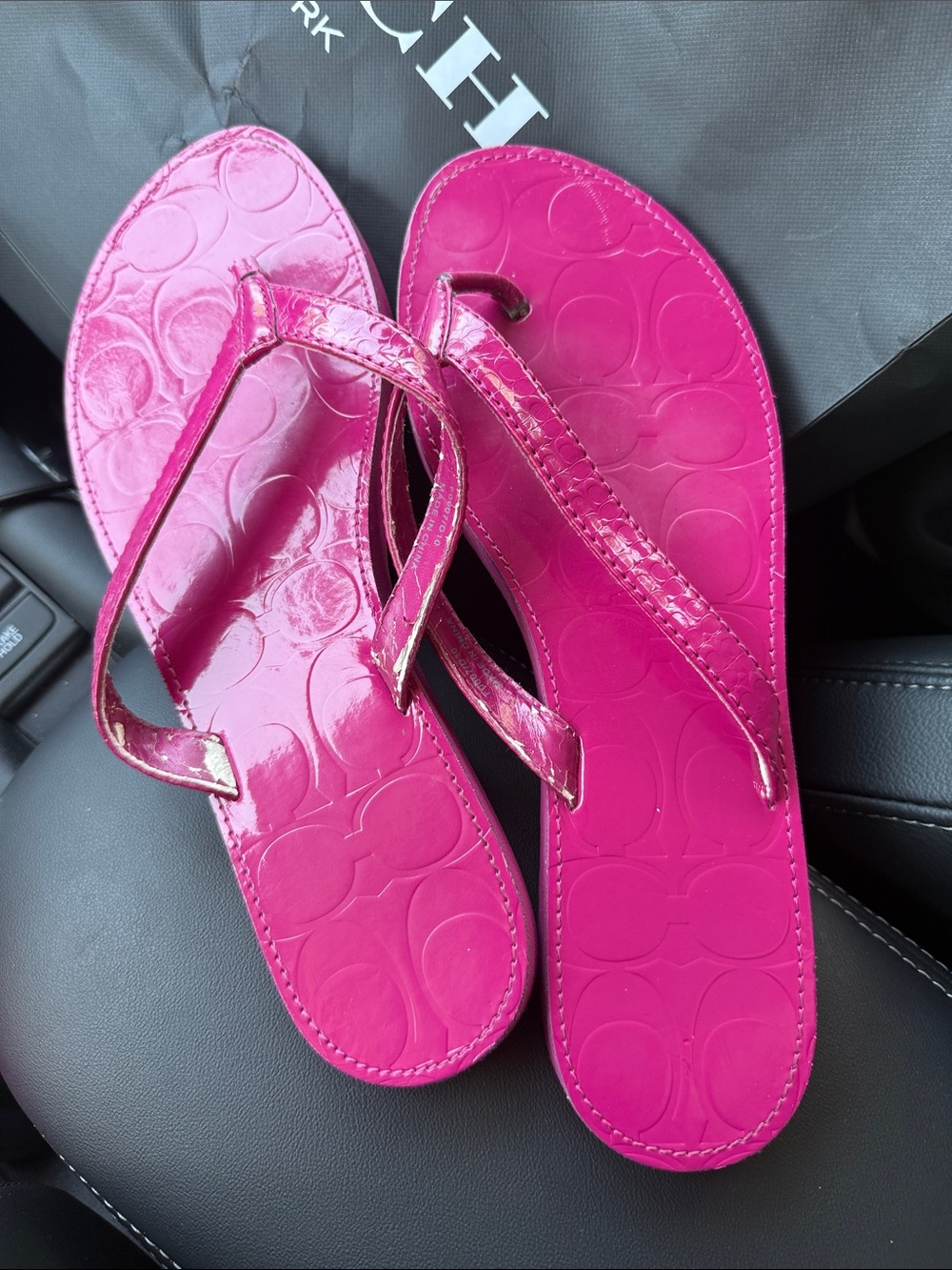 Coach Bright Pink Patent Signature Flip Flops - Picture 2 of 2